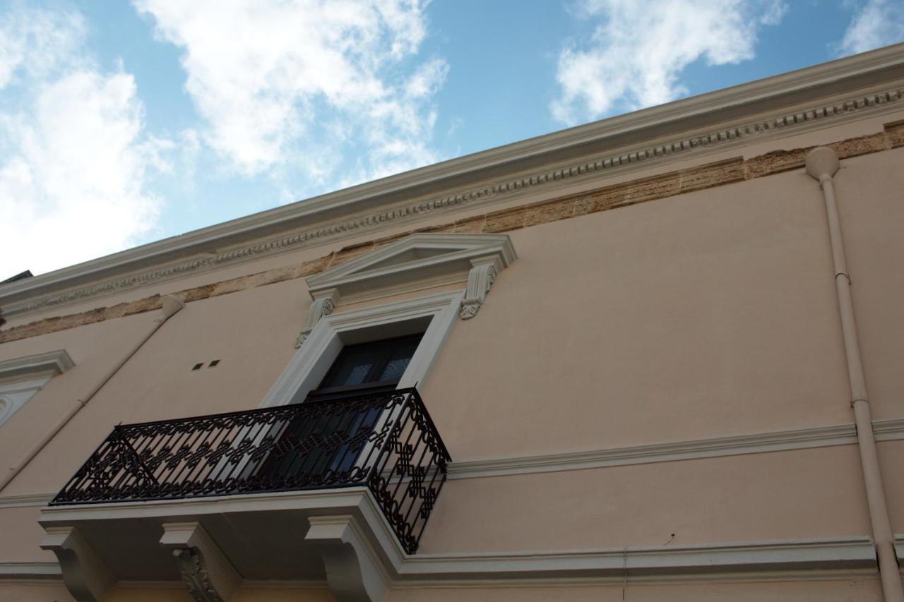 A Casa Ventotto Bed & Breakfast Mesagne Ngoại thất bức ảnh